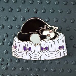 Disney Lucifer Cat Enamel Pin- Sleepy Time Mystery Set